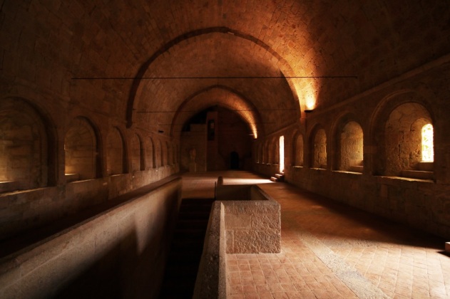 abbaye thoronet interieur